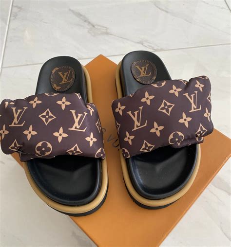 louis vuitton claquette femme|louis vuitton france.